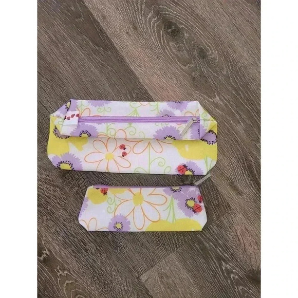 Clinique Floral Makeup Bag‎ set of 2 - Picture 1 of 3